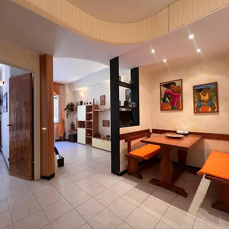 Welcome Riviera - Di Via Mazzini, With Elevator, Wi-fi, Air Conditioning, And, Depending On Availability, A Private Garage 800 Meters Away At 20,00 Euro Per Night Apartament *