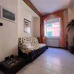 Daire Welcome Riviera - Di Via Mazzini, With Elevator, Wi-fi, Air Conditioning, And, Depending On Availability, A Private Garage 800 Meters Away At 20,00 Euro Per Night