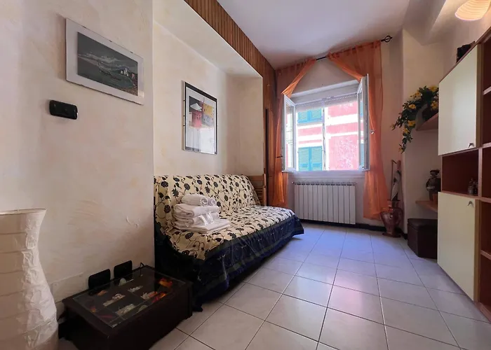 Apartman Welcome Riviera - Di Via Mazzini, With Elevator, Wi-fi, Air Conditioning, And, Depending On Availability, A Private Garage 800 Meters Away At 20,00 Euro Per Night