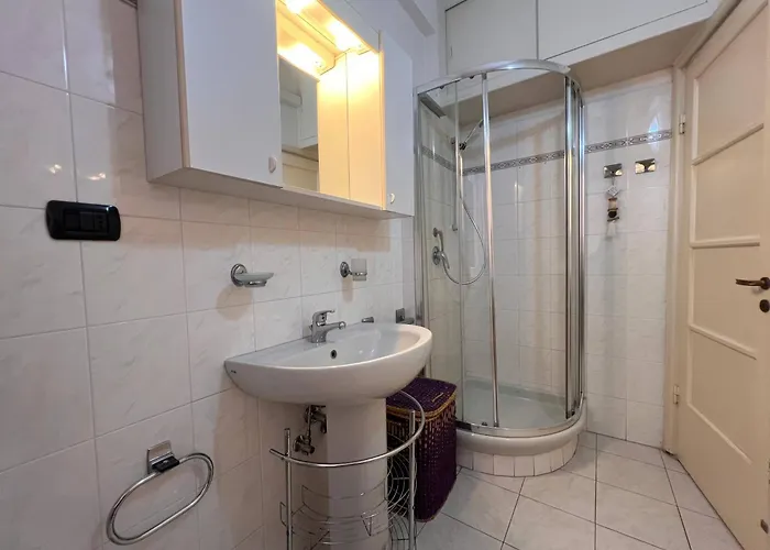 Welcome Riviera - Di Via Mazzini, With Elevator, Wi-fi, Air Conditioning, And, Depending On Availability, A Private Garage 800 Meters Away At 20,00 Euro Per Night Apartman Rapallo