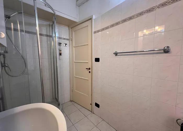 Welcome Riviera - Di Via Mazzini, With Elevator, Wi-fi, Air Conditioning, And, Depending On Availability, A Private Garage 800 Meters Away At 20,00 Euro Per Night Apartman *